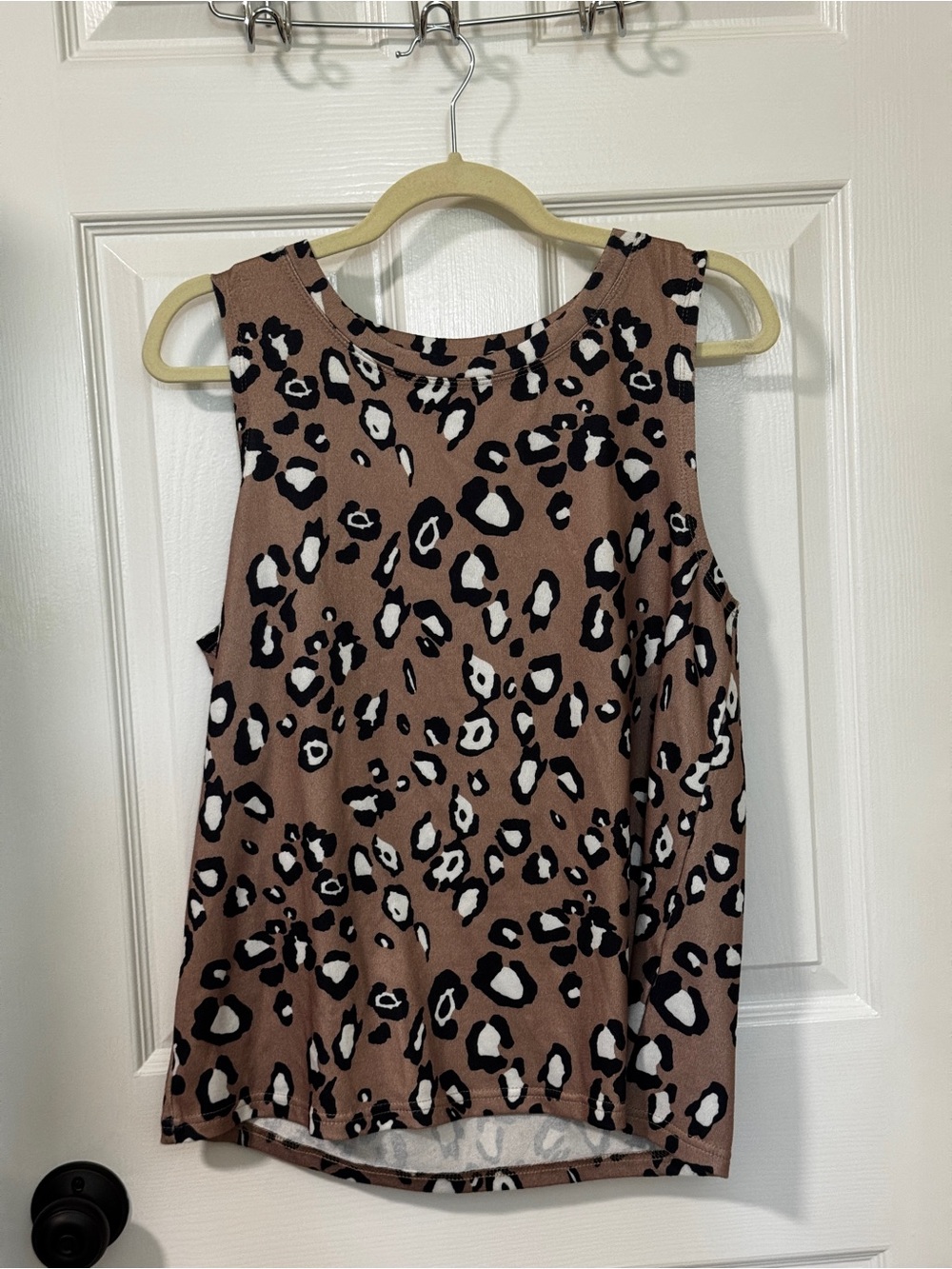 Leopard Print Sleeveless Tank Top